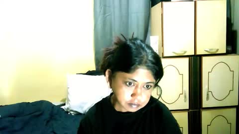 Snapshot of indianpleasures21 chatting on 26, 5, 2026 indianpleasures21 online show from 26, 5, 2026
