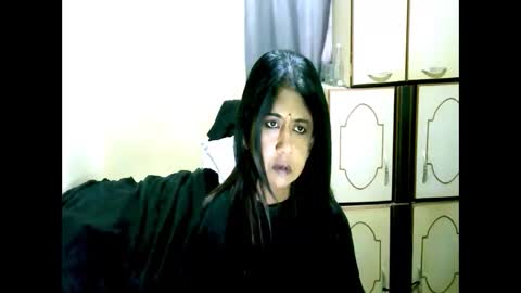 Snapshot of indianpleasures21 chatting on 4, 6, 2026 indianpleasures21 online show from 4, 6, 2026