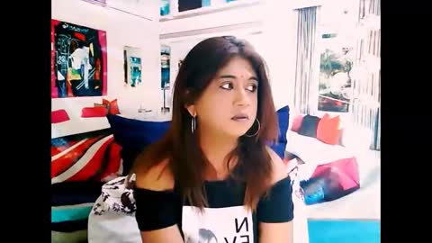 Mika online show from 16, 9, 2025