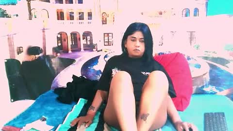 Mika online show from 28, 10, 2025