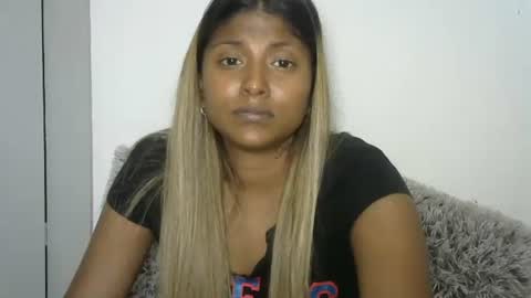 indianqtpie6 online show from 12, 9, 2025