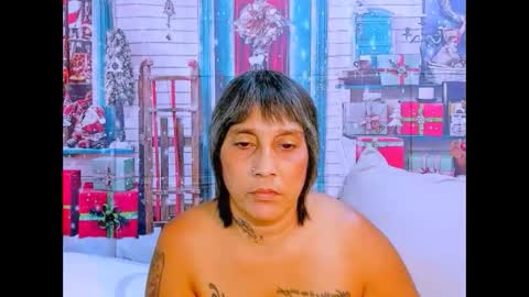 Snapshot of indianroxy27 chatting on 18, 12, 2025 indianroxy27 online show from 18, 12, 2025