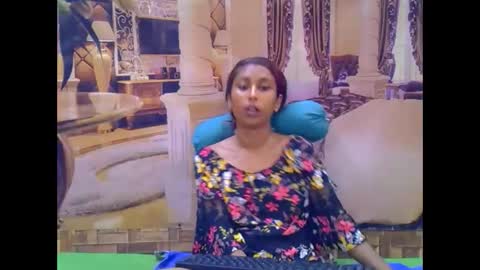 indiansexybutt4u2luv online show from 1, 2, 2026