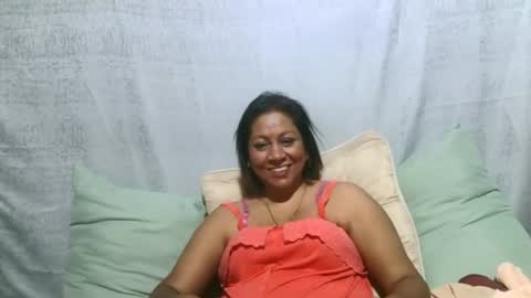 Snapshot of indiansexymilf chatting on 7, 7, 2026 candice online show from 7, 7, 2026