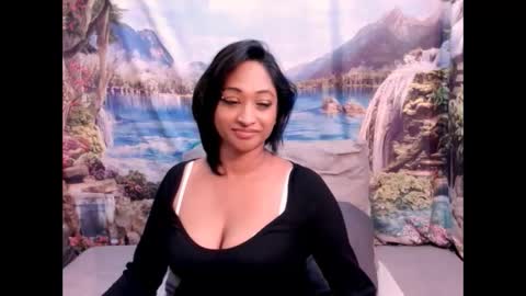 Snapshot of indianspicy69 chatting on 7, 11, 2025 Shreya online show from 7, 11, 2025