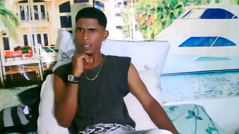 Snapshot of indianthuggin chatting on 18, 10, 2025 BabyFace online show from 18, 10, 2025