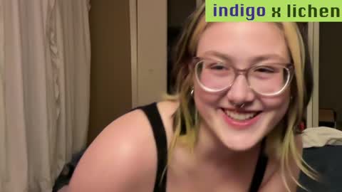Snapshot of indigoxlichen chatting on 1, 5, 2026 Indigo online show from 1, 5, 2026