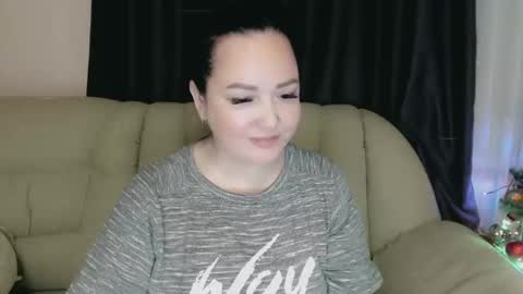 Snapshot of infinity_loveliness chatting on 2, 1, 2025 Infinity online show from 2, 1, 2025