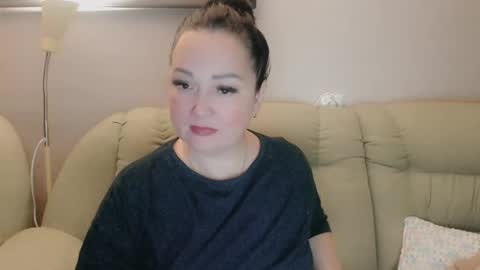 Snapshot of infinity_loveliness chatting on 28, 9, 2025 Infinity online show from 28, 9, 2025