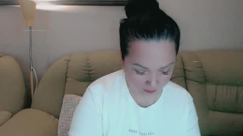 Snapshot of infinity_loveliness chatting on 18, 10, 2025 Infinity online show from 18, 10, 2025