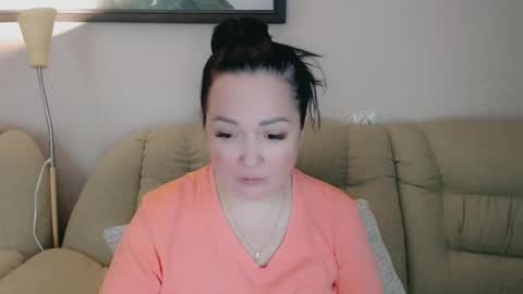 Snapshot of infinity_loveliness chatting on 11, 11, 2025 Infinity online show from 11, 11, 2025