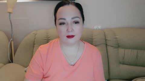 Snapshot of infinity_loveliness chatting on 14, 11, 2025 Infinity online show from 14, 11, 2025