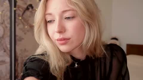 Alexa..  Inst     Fansly infinitysoul  online show from 5, 12, 2025