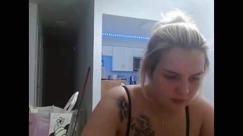 Snapshot of ingrid6969 chatting on 3, 10, 2025 Ingrid online show from 3, 10, 2025