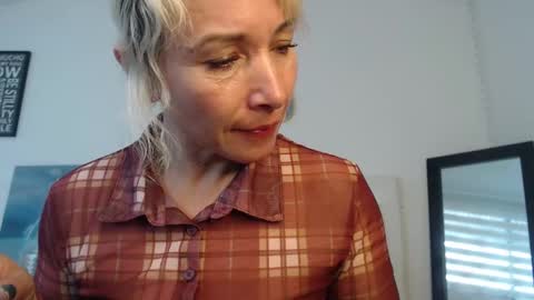            online show from 21, 2, 2025