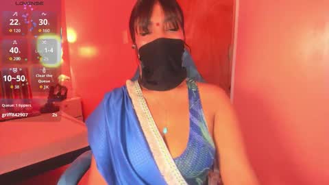 Snapshot of iniya_parul chatting on 10, 11, 2025 Iniya online show from 10, 11, 2025