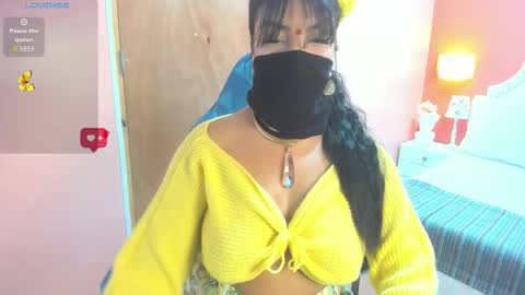 Snapshot of iniya_parul chatting on 29, 11, 2025 Iniya online show from 29, 11, 2025