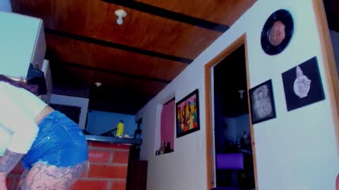 demon online show from 23, 11, 2025