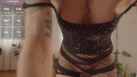 Xenia online show from 3, 2, 2025