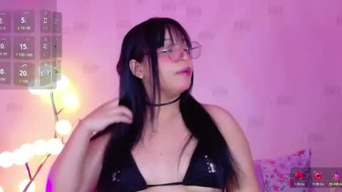 Snapshot of innocenthazel chatting on 30, 5, 2026 innocenthazel online show from 30, 5, 2026