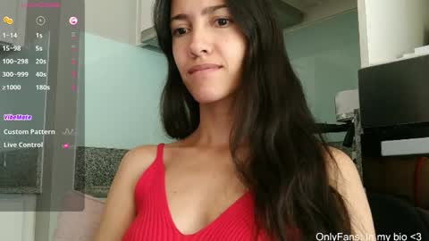 Laroa online show from 10, 4, 2026