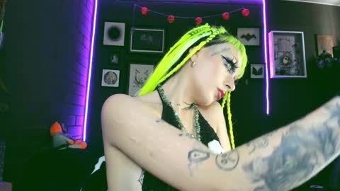   SANIA  online show from 30, 1, 2025