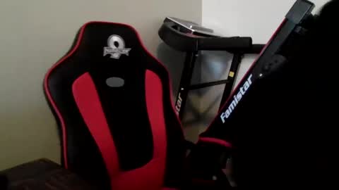 instagraham85 online show from 13, 2, 2025