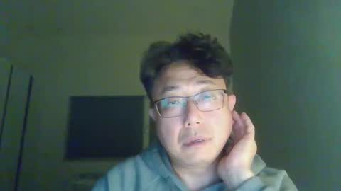 Snapshot of insuclee197641 chatting on 4, 11, 2025 insuclee197641 online show from 4, 11, 2025