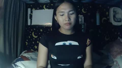 Snapshot of insulting_whoreifica chatting on 25, 4, 2026 MAXINE online show from 25, 4, 2026