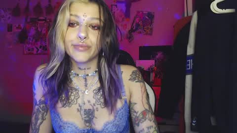 Insunnity666 online show from 2, 12, 2024