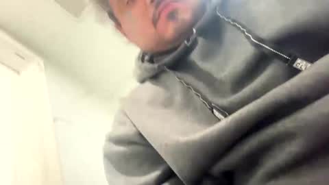 Snapshot of interested247 chatting on 19, 12, 2025 interested247 online show from 19, 12, 2025