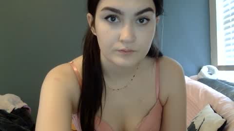 Snapshot of internetangels chatting on 11, 12, 2024 Angel online show from 11, 12, 2024