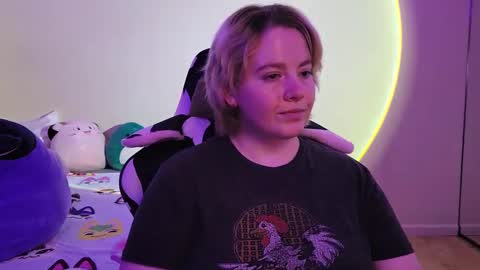 Faye online show from 22, 12, 2024