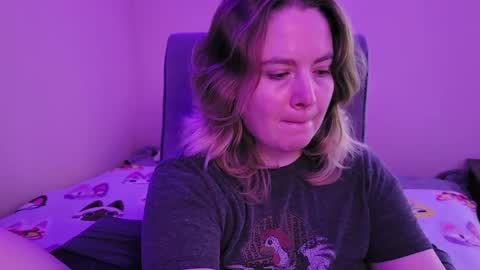 Faye online show from 26, 10, 2025