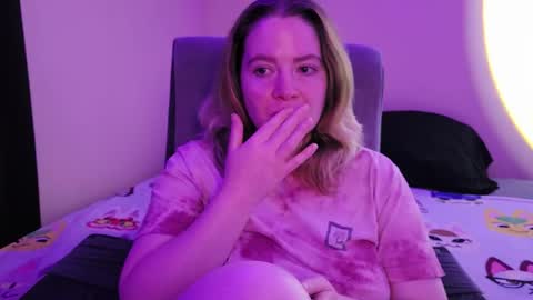 Faye online show from 27, 11, 2025