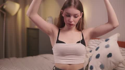 Avie online show from 24, 3, 2026