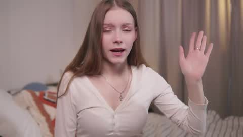 Avie online show from 25, 3, 2026