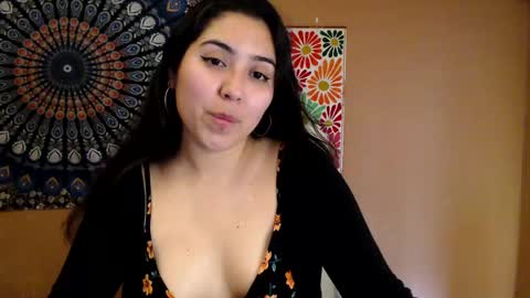 Snapshot of intimatetales chatting on 4, 3, 2025 Africa online show from 4, 3, 2025