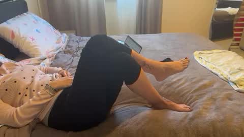 Snapshot of iopensusa chatting on 8, 1, 2025 iopensusa online show from 8, 1, 2025