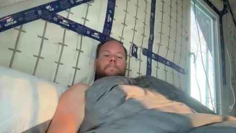 Snapshot of iphoneair chatting on 2, 3, 2026 iphoneair online show from 2, 3, 2026