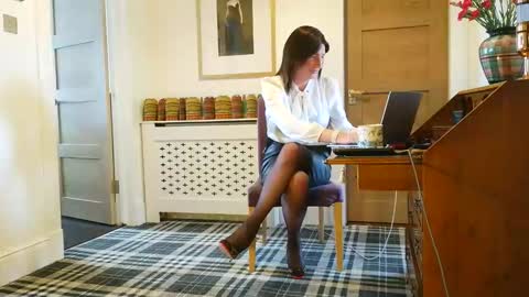 Irena Adler online show from 15, 4, 2026