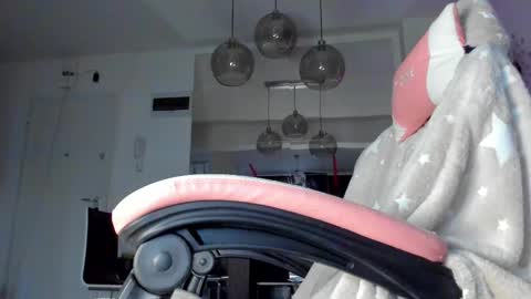 Ir s room online show from 9, 2, 2025