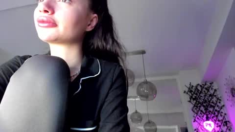 Ir s room online show from 16, 2, 2025