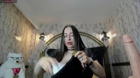 Irenne Wilson Online 0700 to 1400 gmt-5 online show from 21, 10, 2025