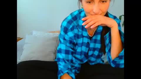 Snapshot of irina9793 chatting on 6, 5, 2026 irina online show from 6, 5, 2026
