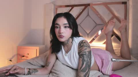  Iris  online show from 26, 5, 2026
