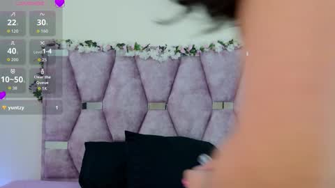 Snapshot of iris_mandarinne chatting on 19, 11, 2025 Iris online show from 19, 11, 2025