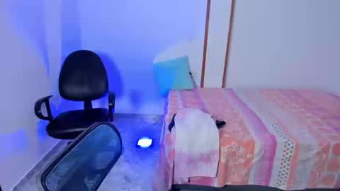 Iris online show from 25, 9, 2025