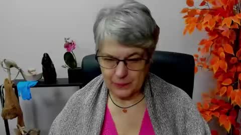 I R I S online show from 6, 12, 2024