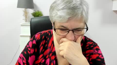 I R I S online show from 27, 5, 2026